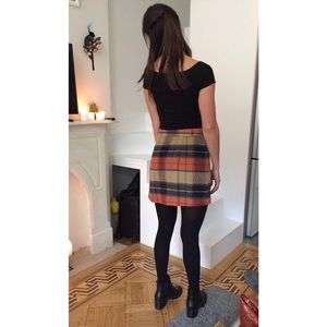 Lulu’s plaid mini skirt NWOT
